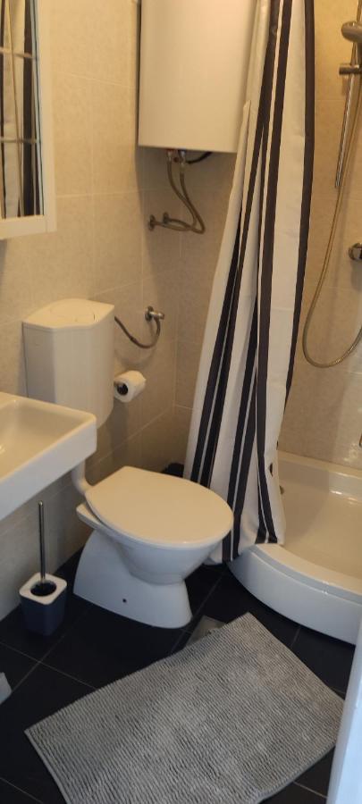 Apartment Desanti Валун Экстерьер фото